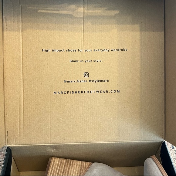 Marc Fisher Light Natural Bootie NIB - Picture 6 of 9